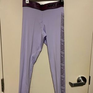 Nike Pro Athletic Leggings